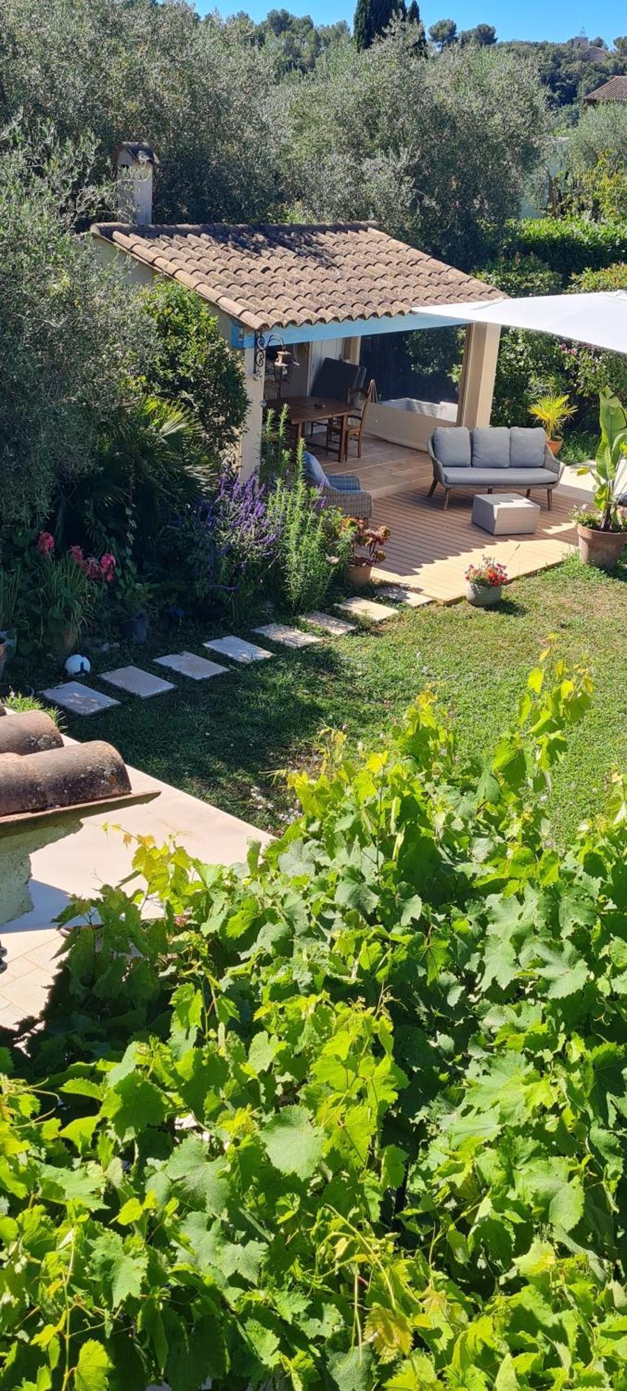 Homestay Les Oliviers